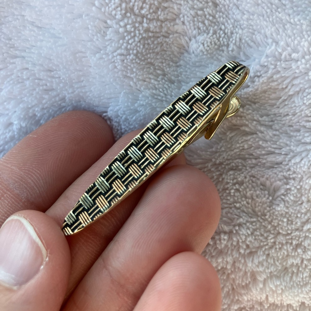 Vintage Foster Men's Black and Gold Woven Pattern Cufflink and Tie Clip Set - Picture 7 of 15